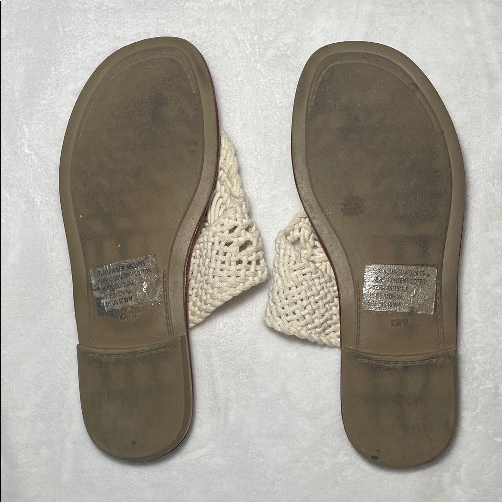 Torrid Cream Woven Sandals - Picture 4 of 5